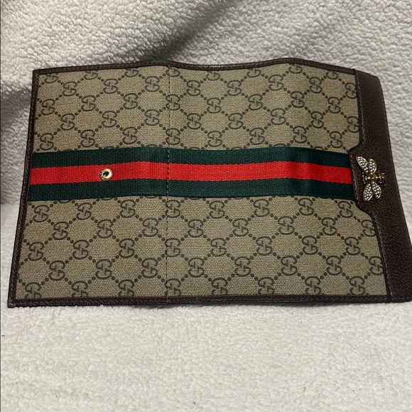 Fashion Inspired Item (WALLET) - Picture 10 of 10
